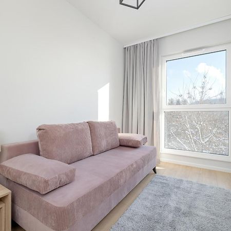 Bright Apartment Park Lotnikow Near Tauron Arena Krakow By Noclegi Renters エクステリア 写真